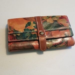 Patricia Nash wallet